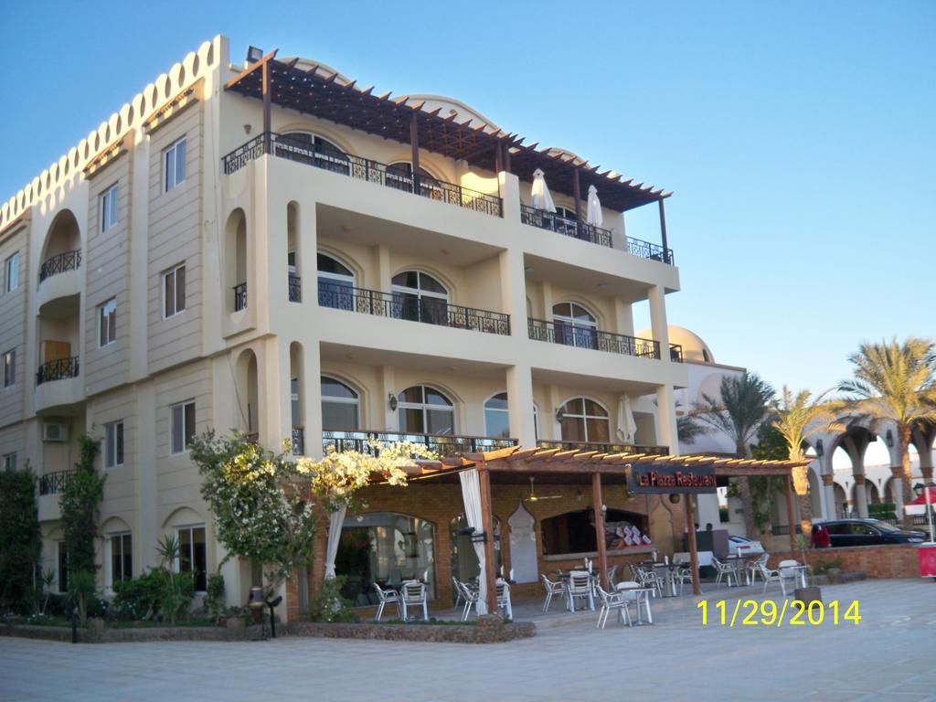 Palm Beach Piazza Apart Hotel Sahl Hasheesh Hurghada Esterno foto